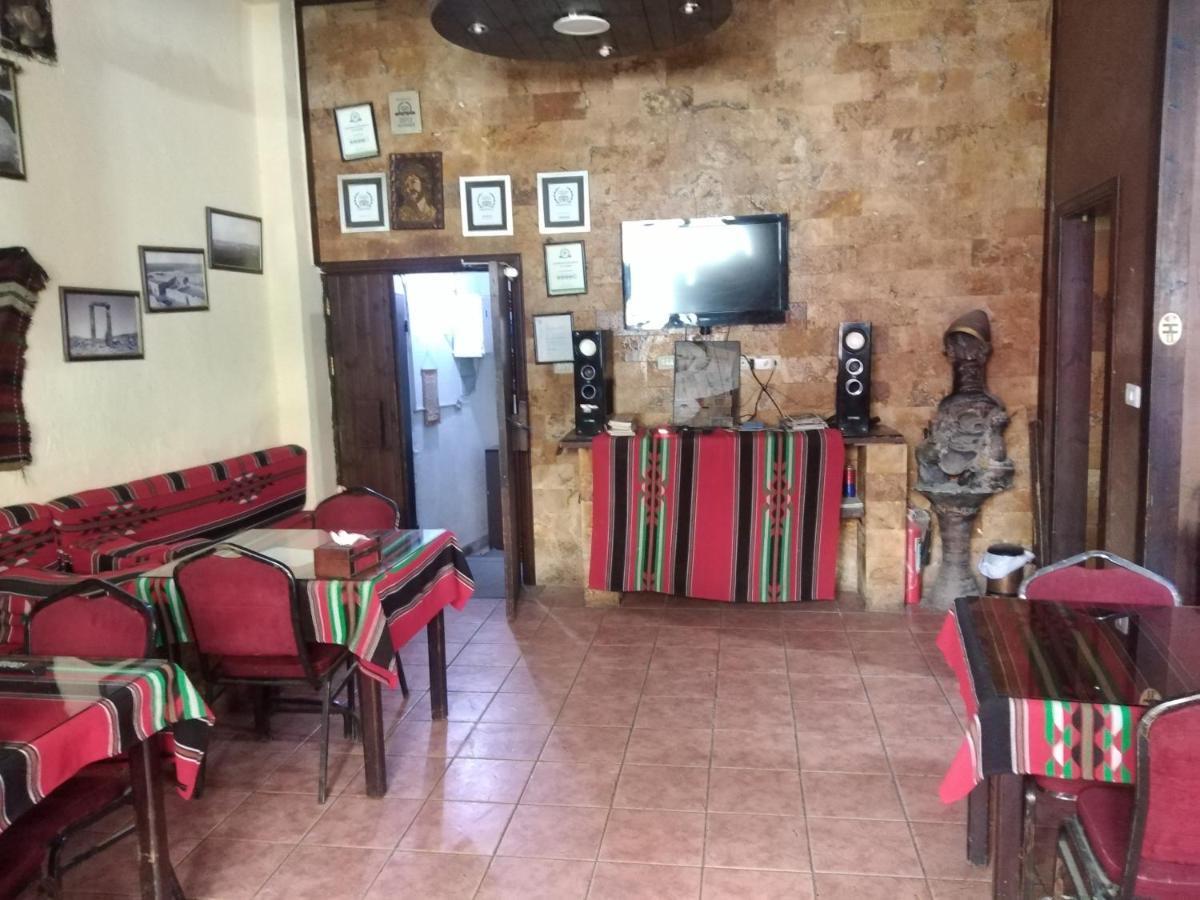 Queen Ayloa Hotel&Restaurant Μάνταμπα Εξωτερικό φωτογραφία
